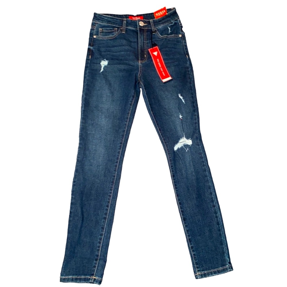 Guess   -  Jean’s